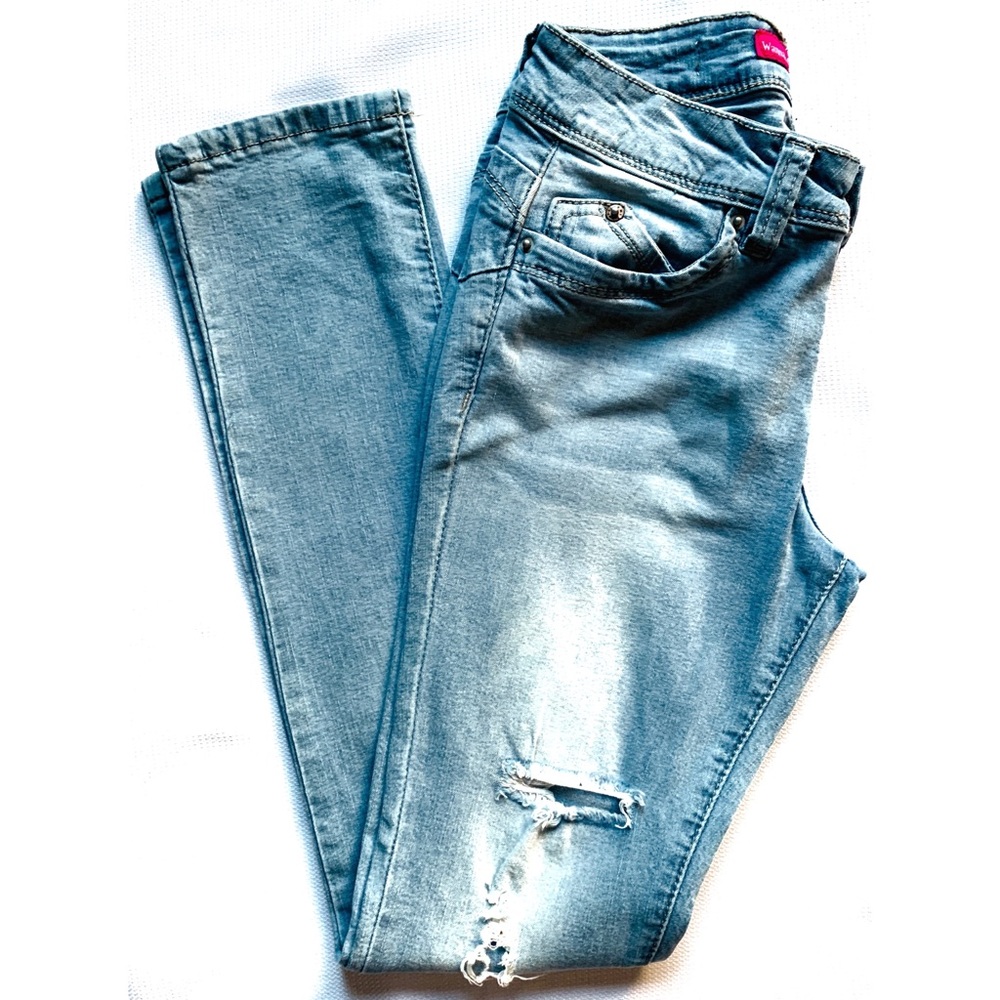 Girls Distressed Light Wash Jeans